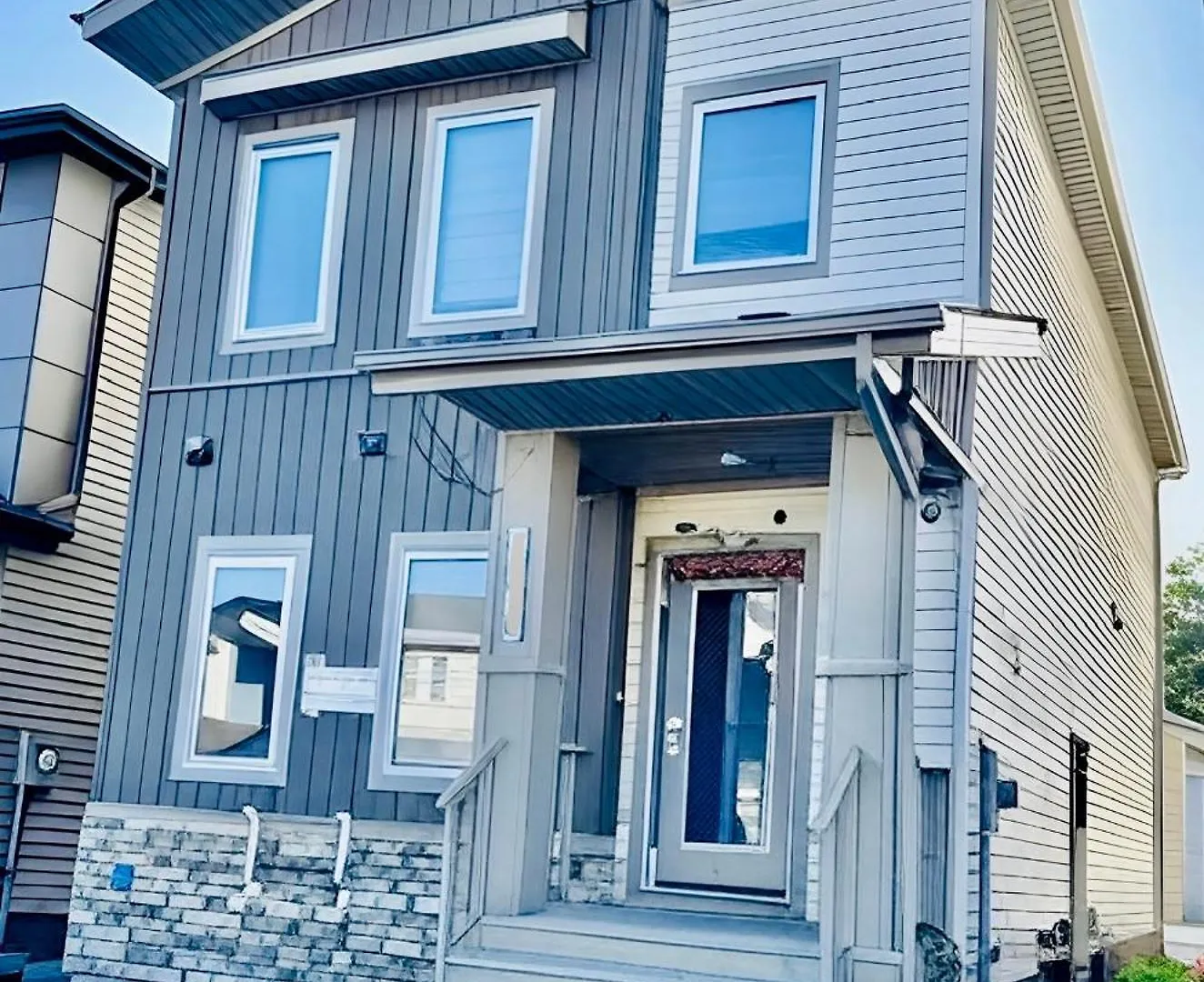 Charming Stay & Cozy Retreat By Bansari Homes In Edmonton- Yeg 0*, Edmonton